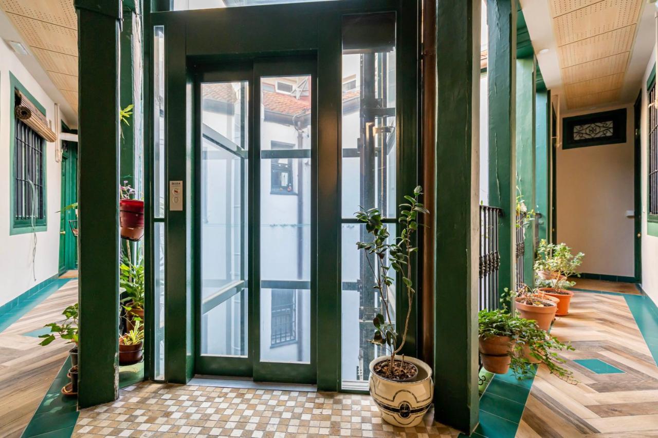 Flamenco Style Apartment Palacio Real, La Latina มาดริด ภายนอก รูปภาพ