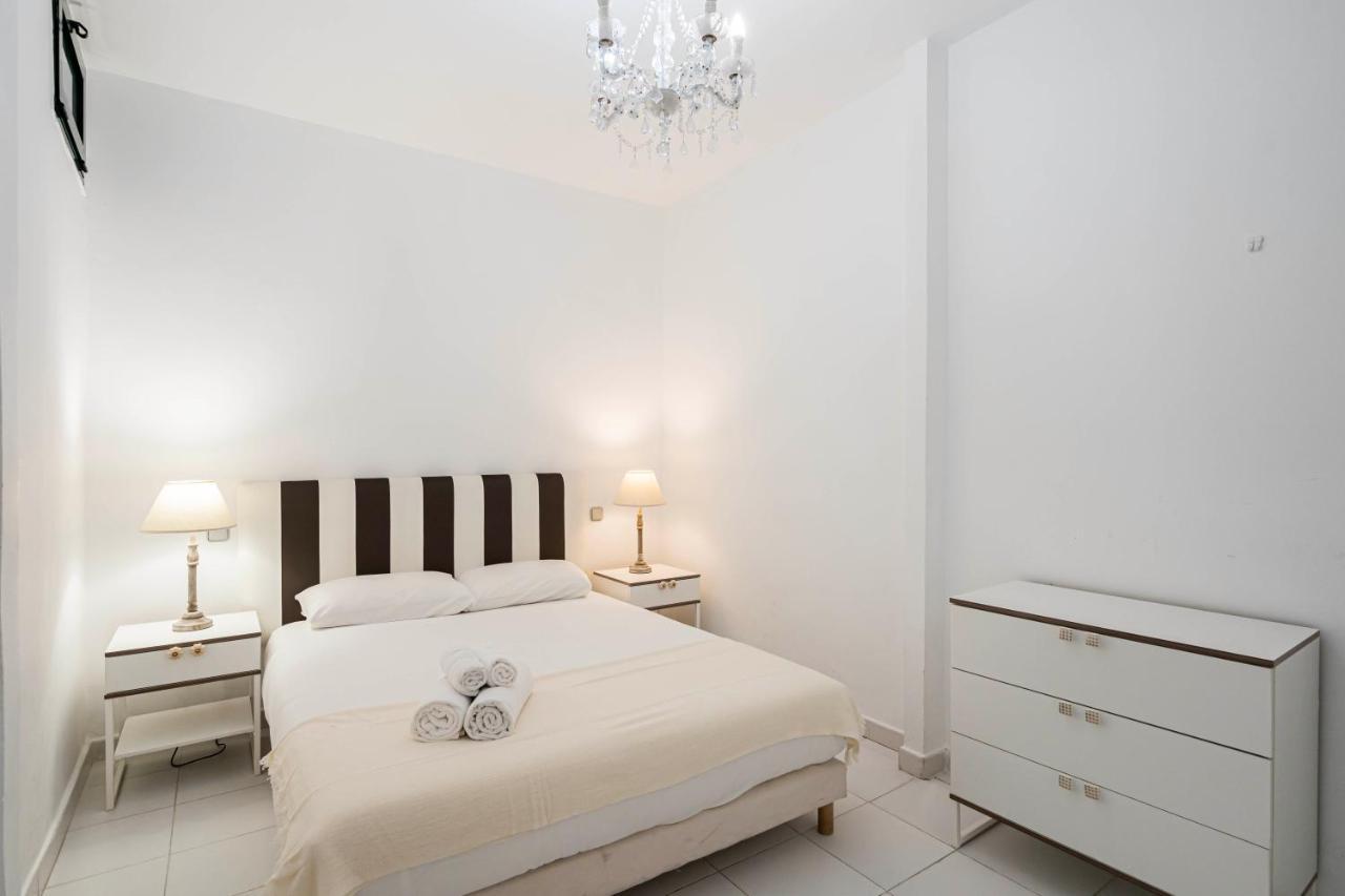 Flamenco Style Apartment Palacio Real, La Latina มาดริด ภายนอก รูปภาพ